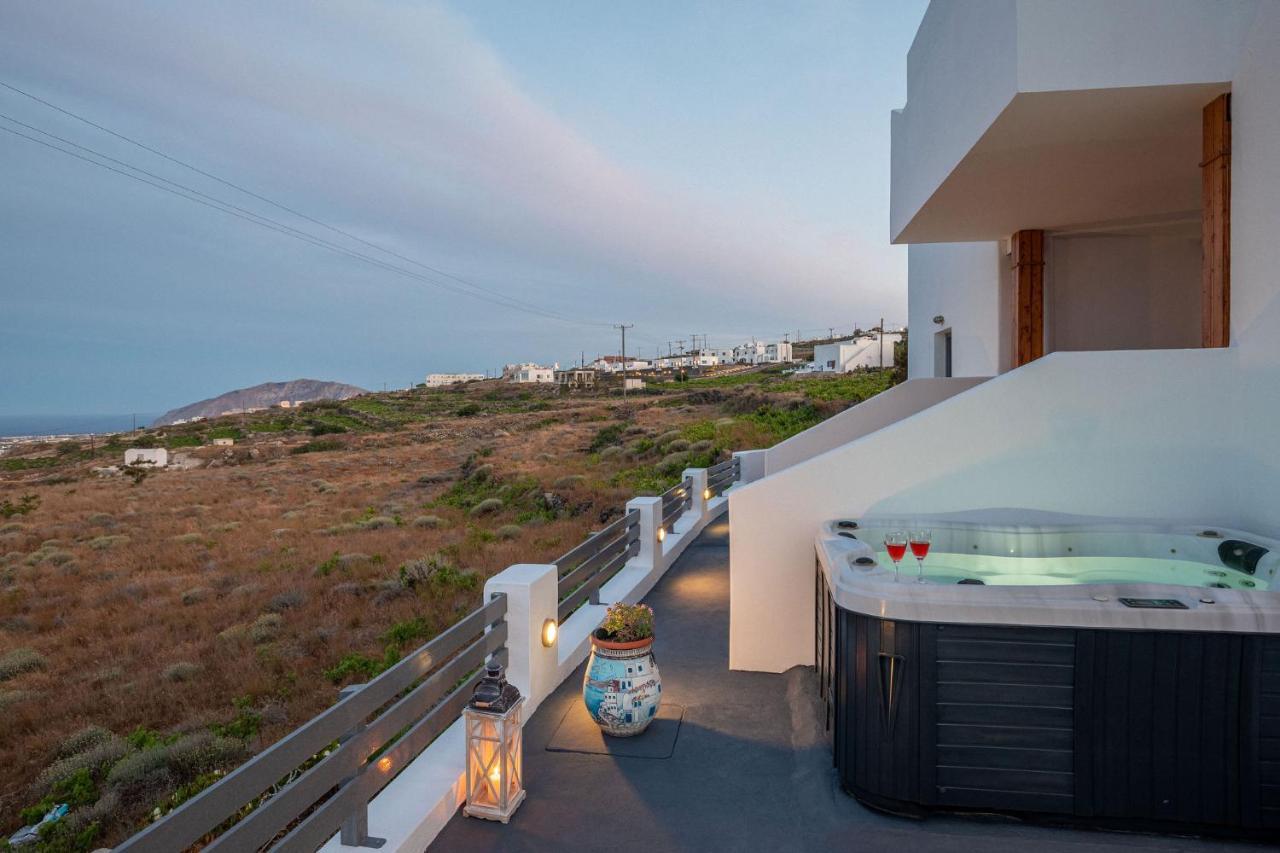 White Utopia Apartments And Maisonettes Imerovigli  Exterior photo